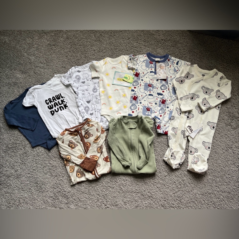 Baby Clothes Mixed Lot of NEW & EUC 8 Pieces-3-6months